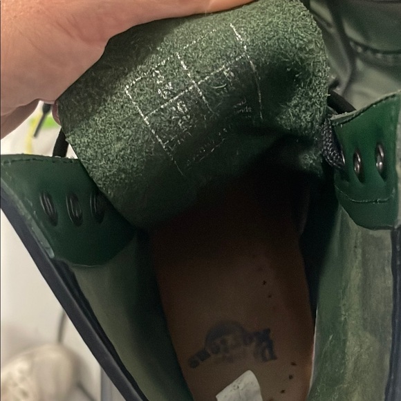 Dr. Martens Green Lace Up Boots for Timeless Style - Picture 7 of 9